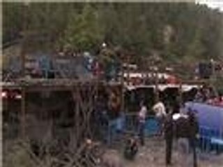 استمرار البحث عن ناجين في منجم سوما بتركيا