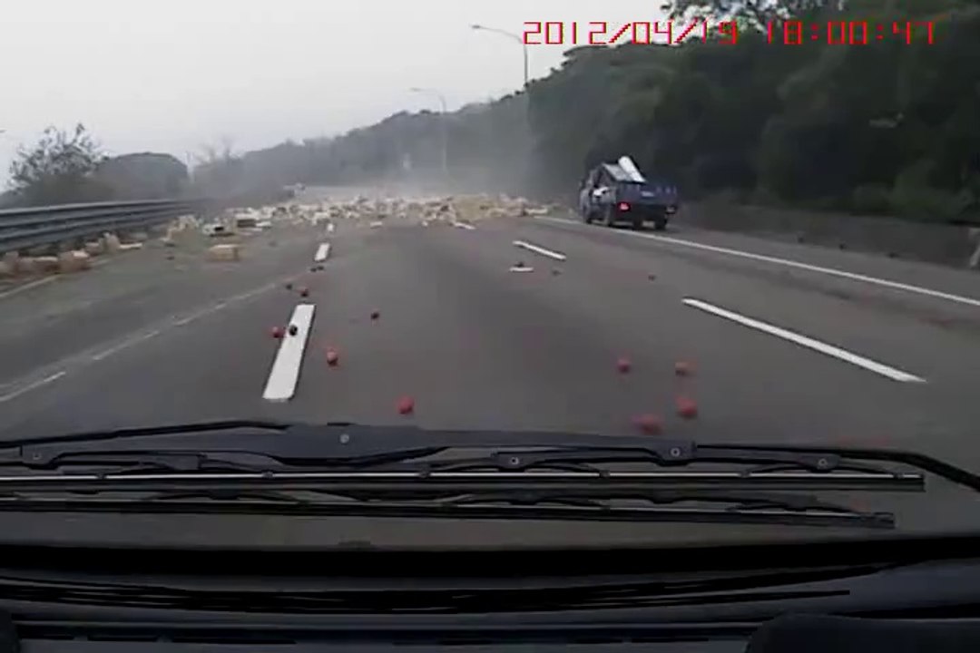 Frame truck explosion