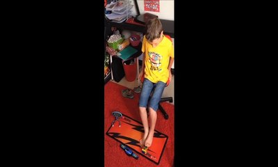 Nicolas, champion de France de Rubik’s cube avec les pieds !