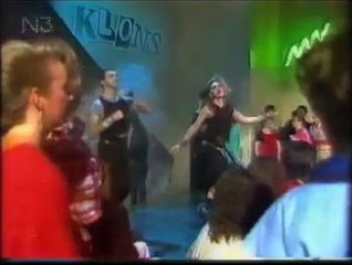 Madonna vs Stardust - Music sounds better on a Holiday