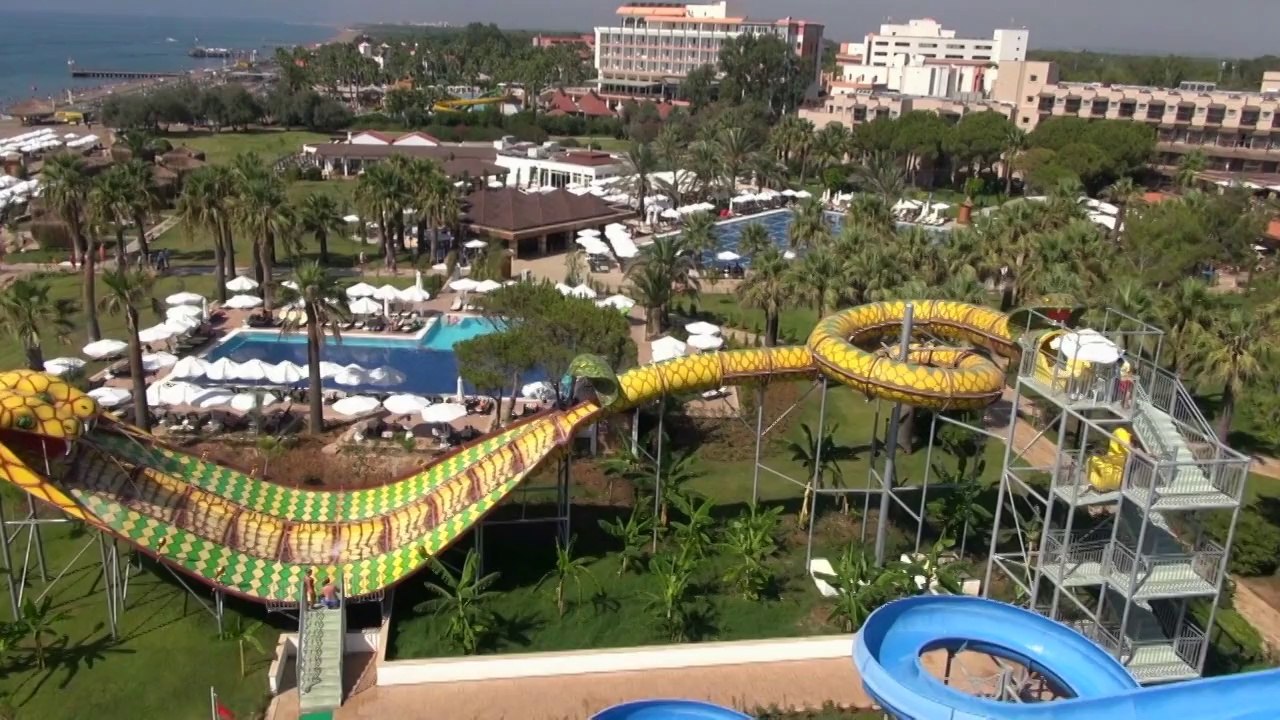 Crystal Tat Beach Golf Resort & Spa