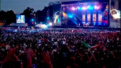 Red Hot Chili Peppers - The Zephyr Song - Live at Slane Castle