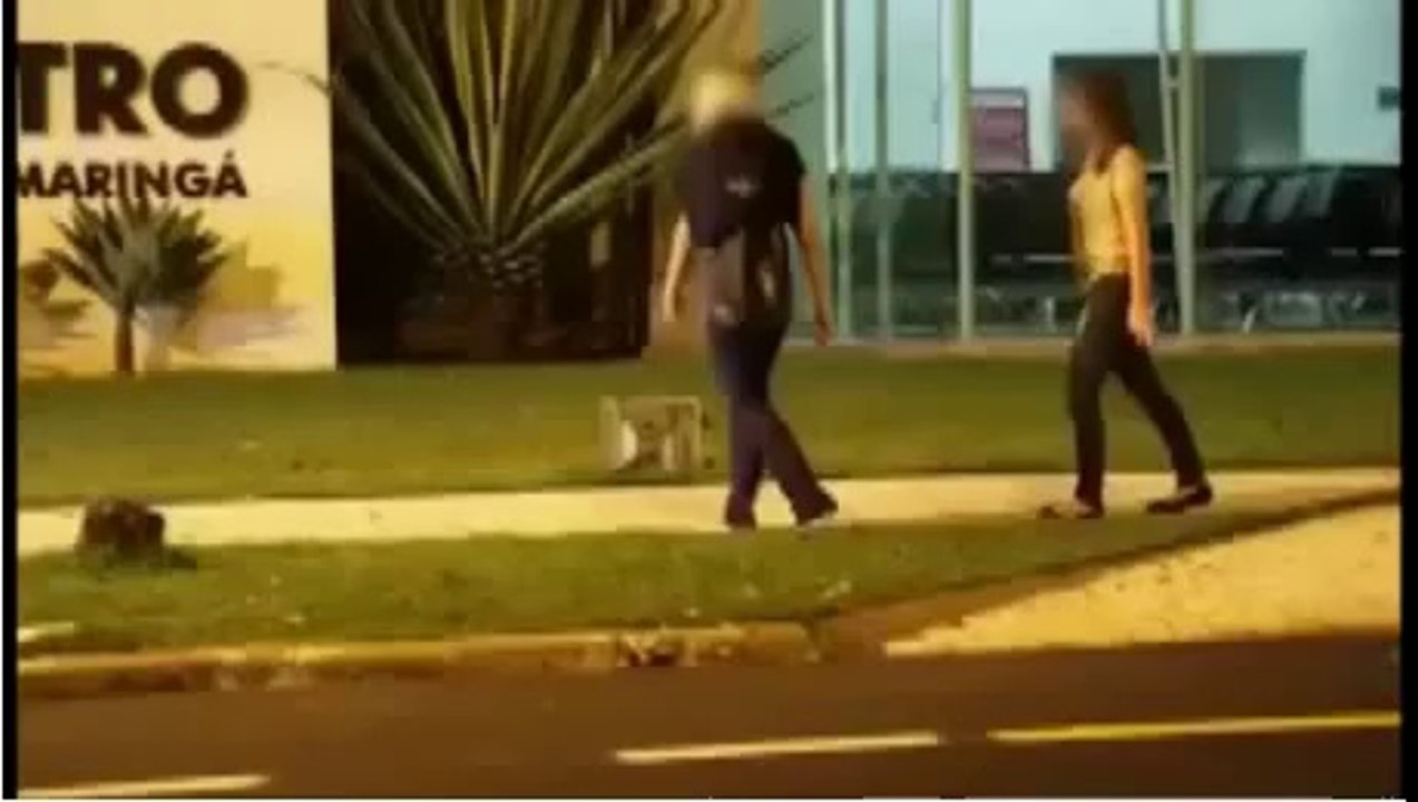 طفلة تتحول إلى شيطان
