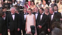 Ryan Gosling arranca suspiros em Cannes