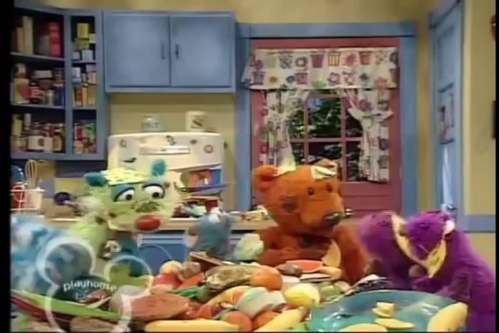 Bear in the Big Blue House by Matthew Wiglesworth - dailymotion
