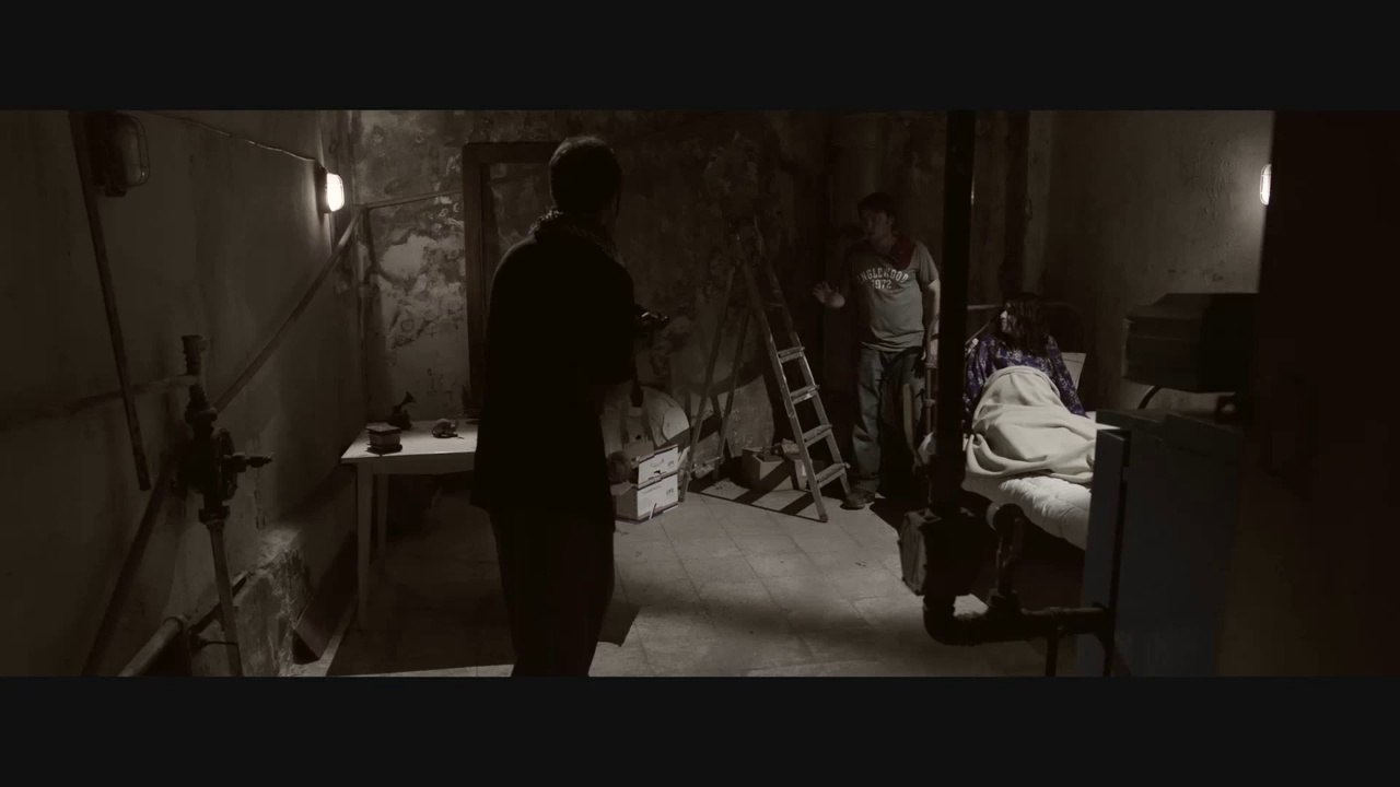 Mavi Adam / The Blue Man - Türkçe Altyazılı Fragman