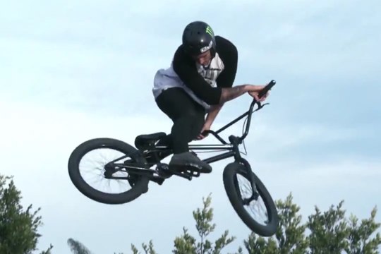 Monster Army presents Bob Manchester Cambridge to California - BMX