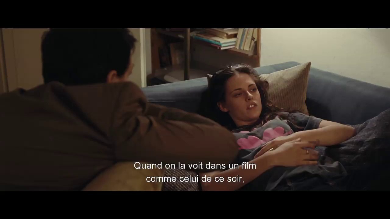 Maria Enders (Juliette Binoche) et son assistant Valentine (Kristen Stewart) débattent du talent de Jo-Ann Ellis