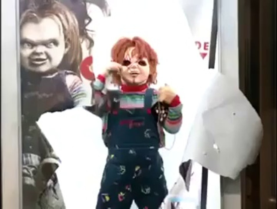 Best Chucky Prank Ever -- New 2014 Funny Videos -- New Funny Scary Pranks 2014.