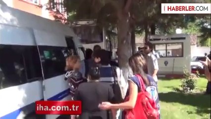 Narkotik Köpeği Alfa, Tavan Arasındaki Uyuşturucuyu İşte Böyle Buldu