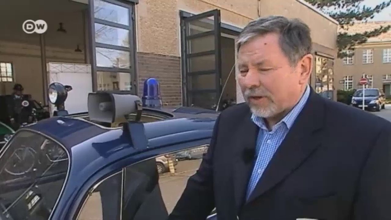 Zeitzeugen: Polizeiautos aus Ost- und Westberlin | Motor mobil
