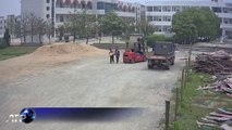 Eight primary school pupils stabbed in China: report