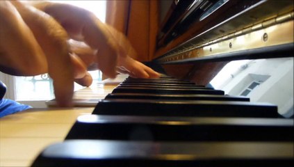 close your eyes,impro piano vladimir mitz