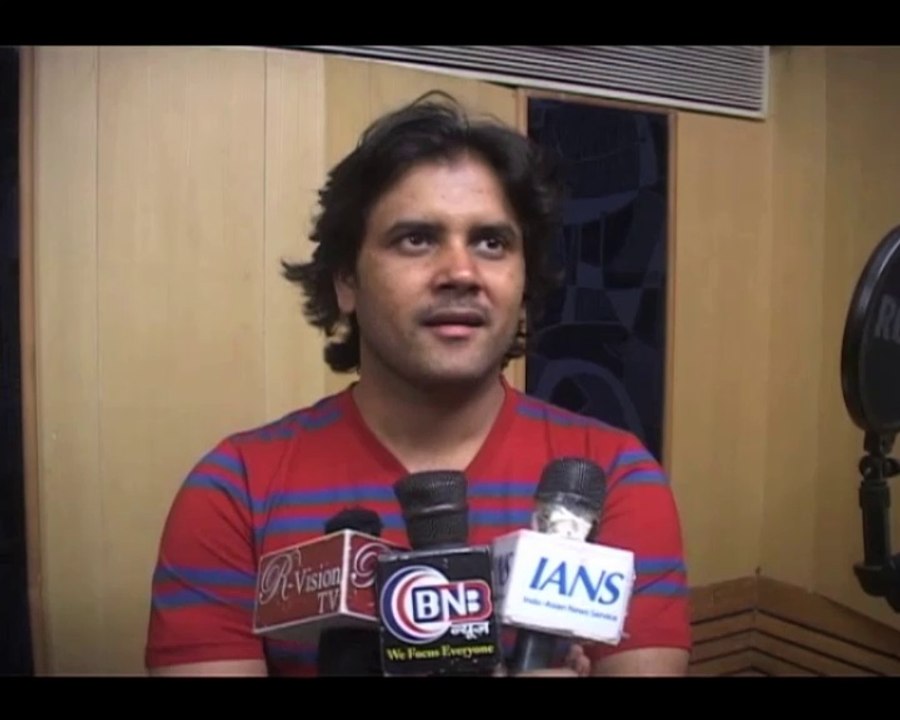 Singer Javed Ali sings for Narendra Modi