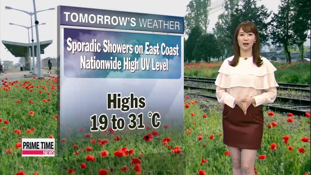 Winds and clouds along the eastern coast, but hot elsewhere