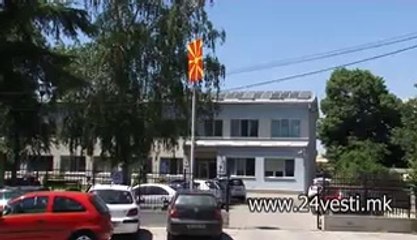 RODITELITE NA UAPSENITE PRED POLICISKA STANICA   21 05