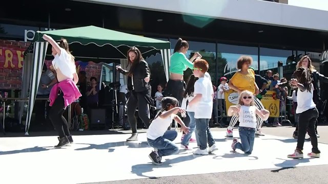 Spectacle hip hop: un peu d'impro pour commencer