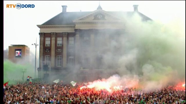 Huldiging FC Groningen: Eerbetoon Martin Koeman - RTV Noord