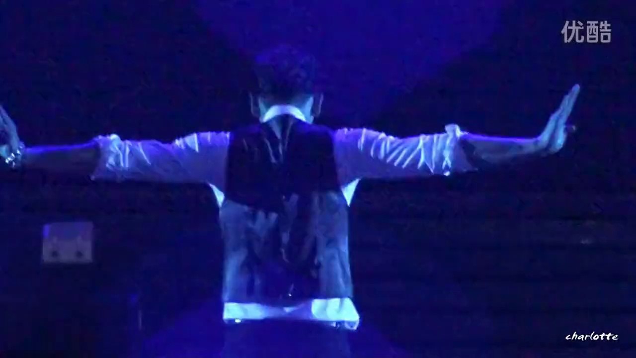 [HD FC] With U & Fresh Woman~Rain Effect in Shanghai 140420