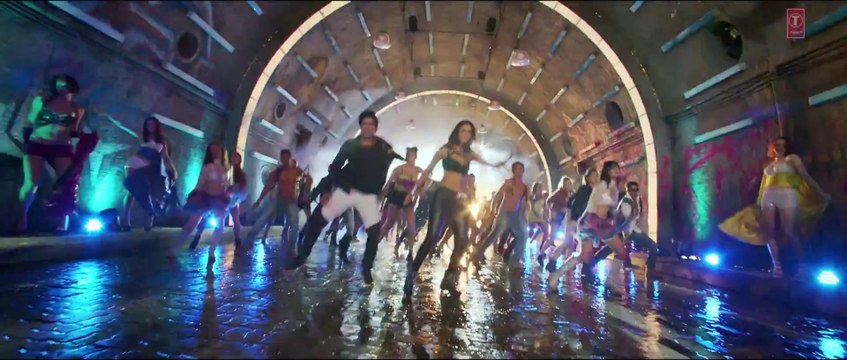 Besharmi Ki Height Full Video Song Main Tera Hero Varun Dhawan, Ileana DCruz, Nargis Fakhri