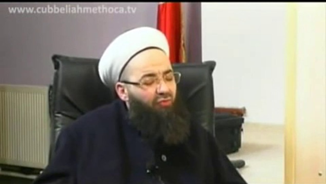 Cübbeli Ahmet Hoca - Kaza Orucu Tutan Kadın Hayızlanırsa Kazanın Kazasını Tutmalı mı