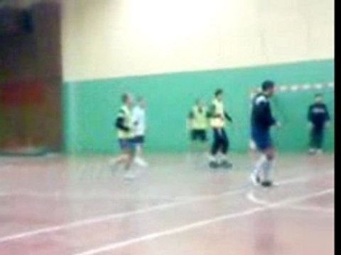 foot en salle SAULNES suite