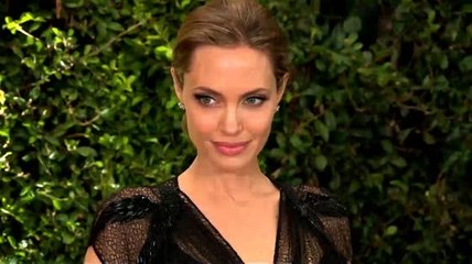 Angelina Jolie cree que las mamás ricas no deberían quejarse