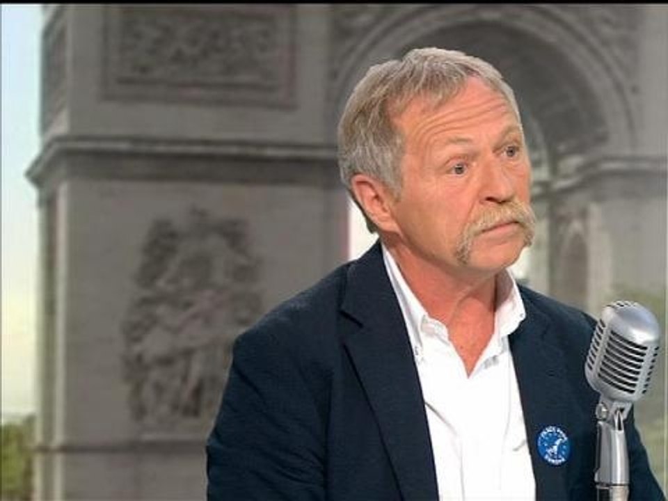 Bové sur Mélenchon: "Plus je discute avec les cons, plus je les rends intelligents" - 22/05