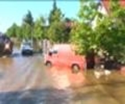 Anadolu Ajansı, selin vurduğu Obrenovats'te