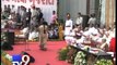 Anandiben Patel takes oath as a first woman CM of Gujarat - Tv9 Gujarati