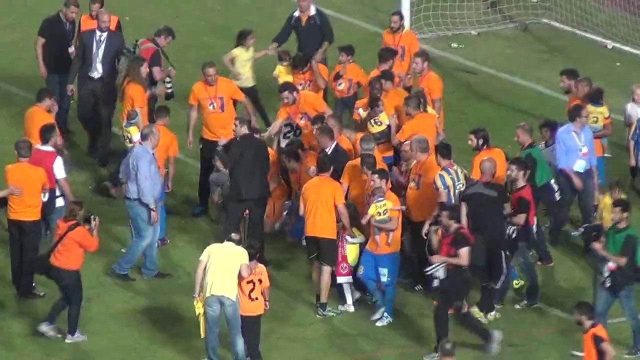 Ο γύρος του θριάμβου (2)