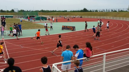 50m haies Enzo Mateuf 2014