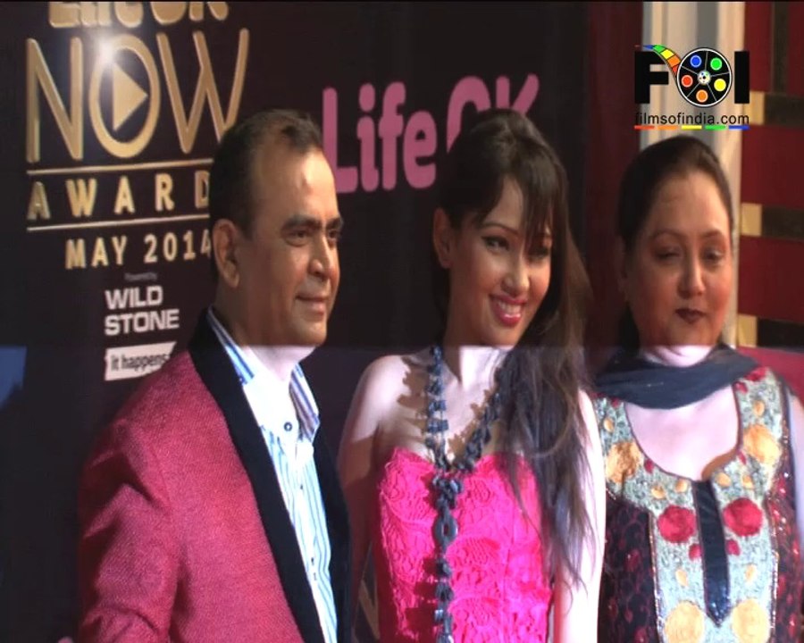 Celebs At Life OK Awards 2014