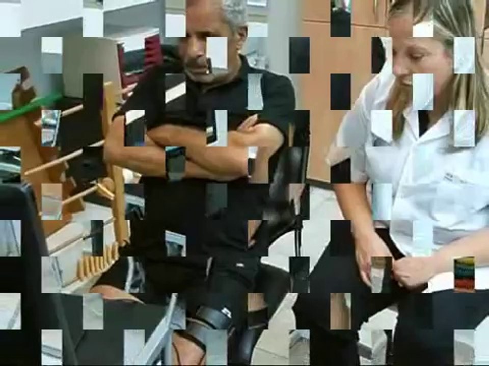 Stroke patient hip rehabilitation using LegTutor