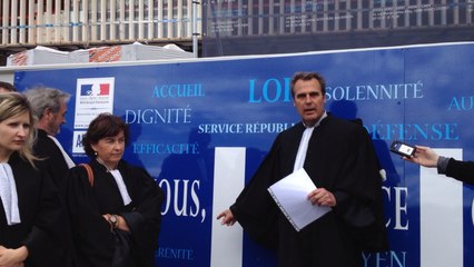 Manifestation des avocats
