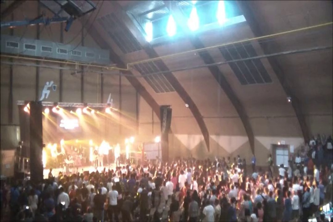 LOUANGE COLLECTIVE AVEC PAUL BALOCHE - GOUSSAINVILLE 18 MAI 2014