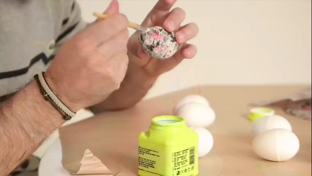 Vidéo : des ronds de serviette de Pâques