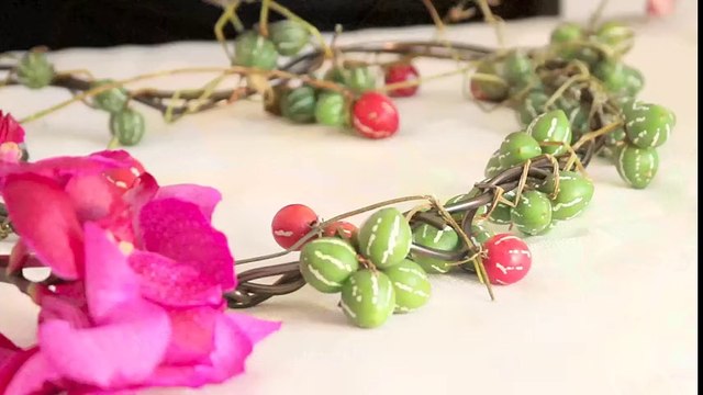 Un cœur en fleurs pour habiller les chaises à la Saint Valentin