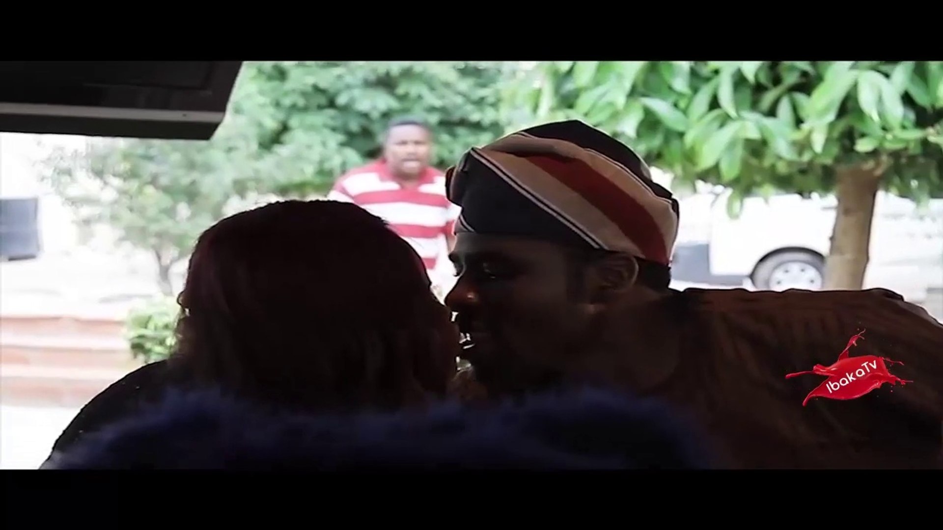 ⁣Man Catches Wife Smooching Pastor