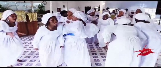 Mercy Aigbe Worships With Dance In 'Cele' Church