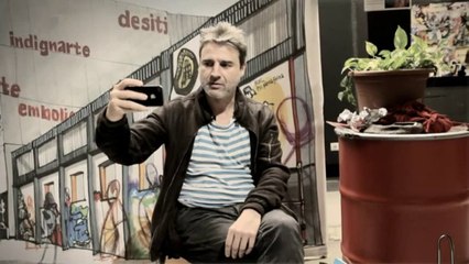 TV3 - 33 recomana - Autorretrato de un joven capitalista español. Teatre Municipal. Palafrugell