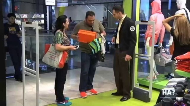 TV3 - Alguna pregunta més? APM - L'Homo APM, vigilant de seguretat per un dia