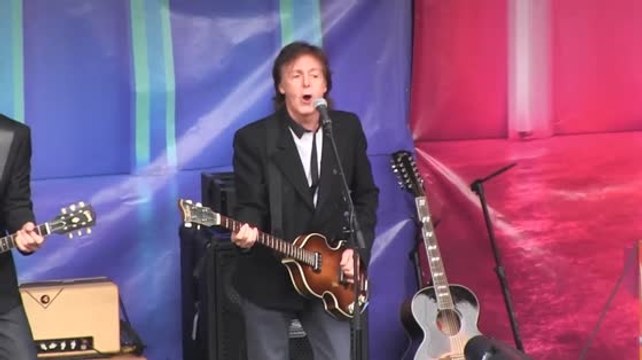 Paul McCartney Hospitalized With Virus in Japan