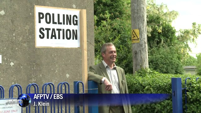 UKIP's Nigel Farage votes in European elections