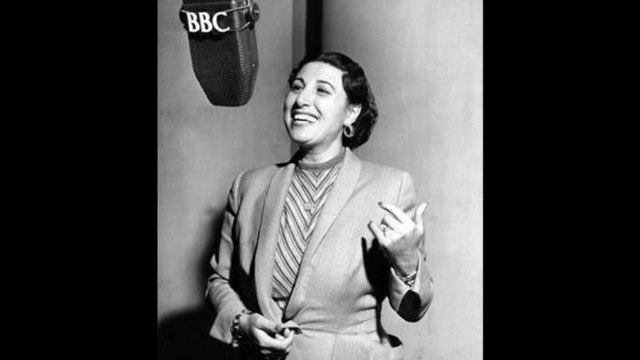 Nedir Bu Haletin Ey Meh Cemalim-Müzeyyen Senar(8159)