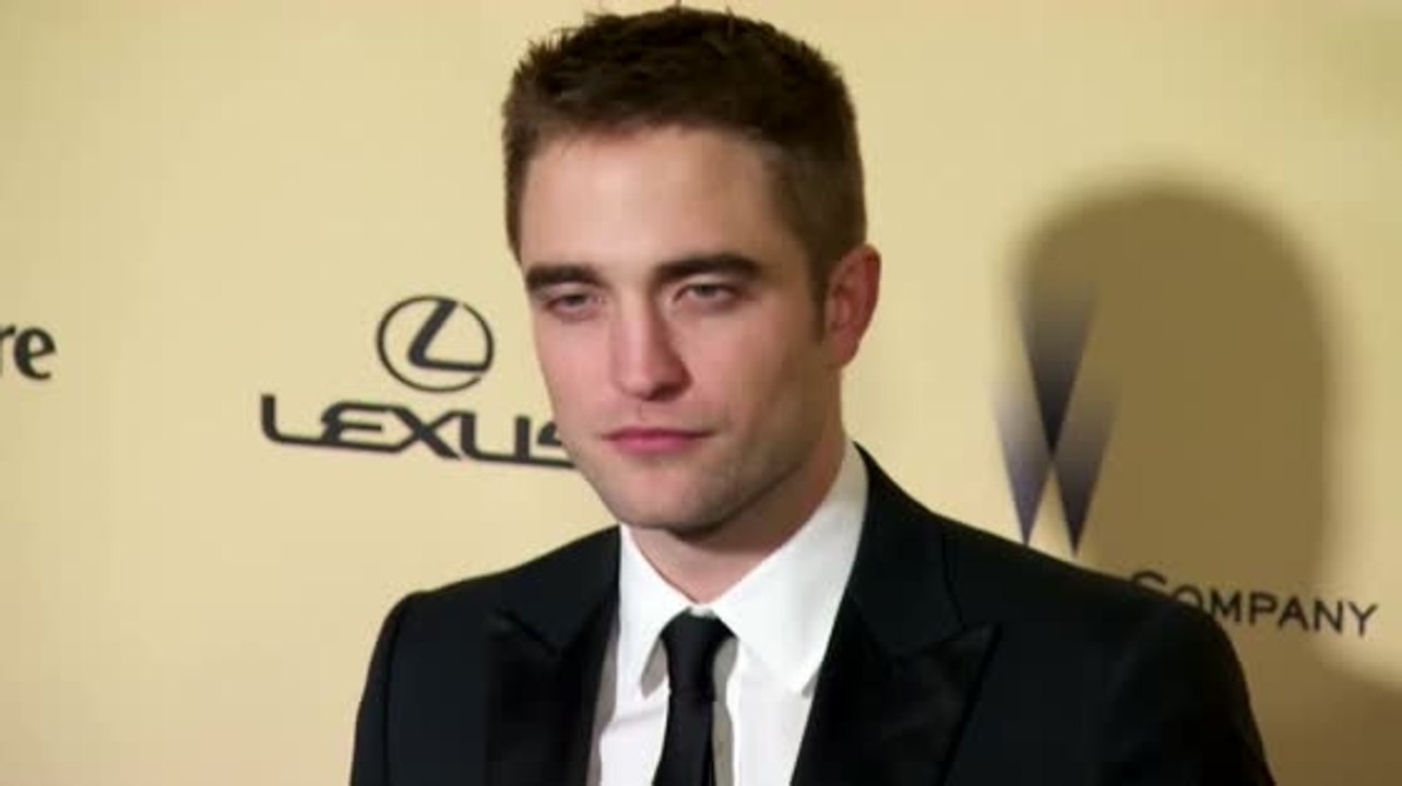 Robert Pattinson rät angehenden Kinderstars: 'Geht zur Therapie, oder werdet zum Serienmörder'