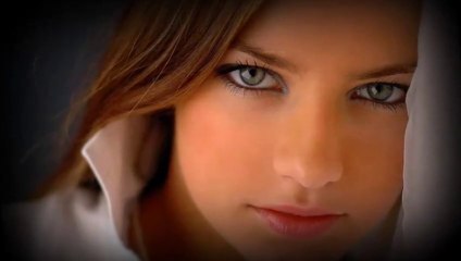 HÜNER ÇOŞKUNER...SEVMEK NE GÜZEL