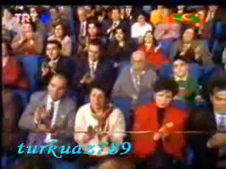 Sabahattin GÜLÜMSER-Elindedir Bağlama Kara Gözlüm Ağlama (1)