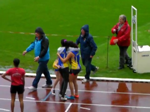 Relais 800-200-200-800m LSC Minimes Filles - Charlety 21 05 2014