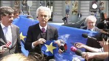 Going Dutch Geert Wilders cuts star out of EU flag